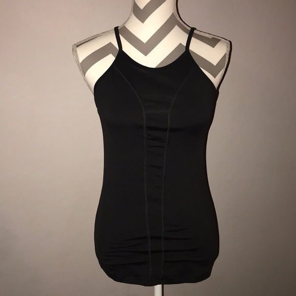 Victoria's Secret Tops - Victoria’s Secret Sport Built In Bra Tank M